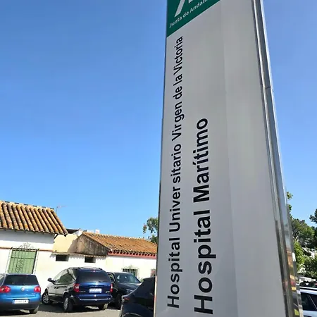Alamos A 50 Metros De La Playa Torremolinos